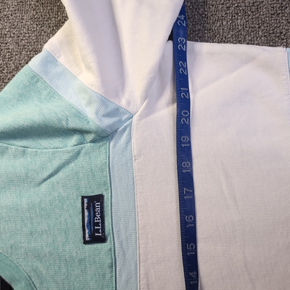 L.L. Bean Long Sleeve Nautical Stripe Crew Neck Pullover Size XL in Mint & White - Picture 8 of 9